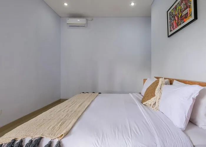 Victoria 2br Villa