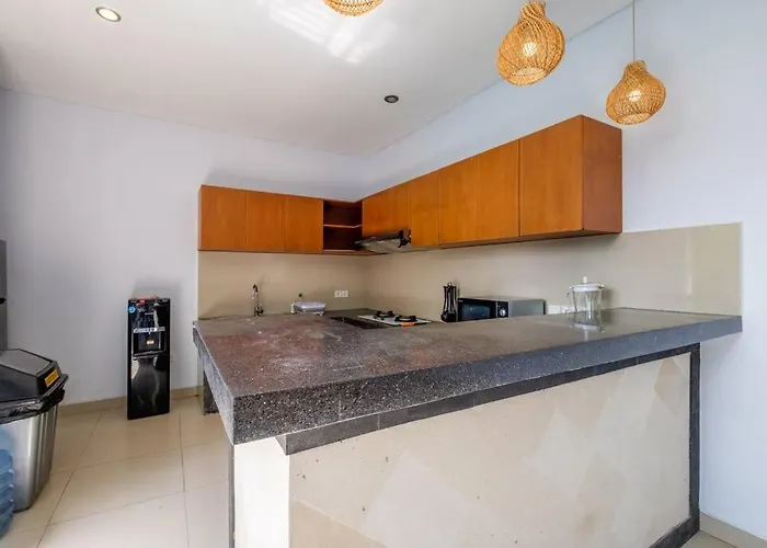 Victoria 2br